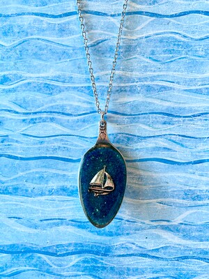 Vintage Spoon Necklace Sailboat Resin - image4